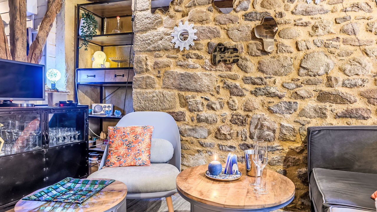 Photo of Livingroom in Port de St Goustan