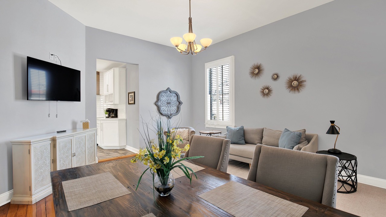 Photo of Livingroom in Metropolitan