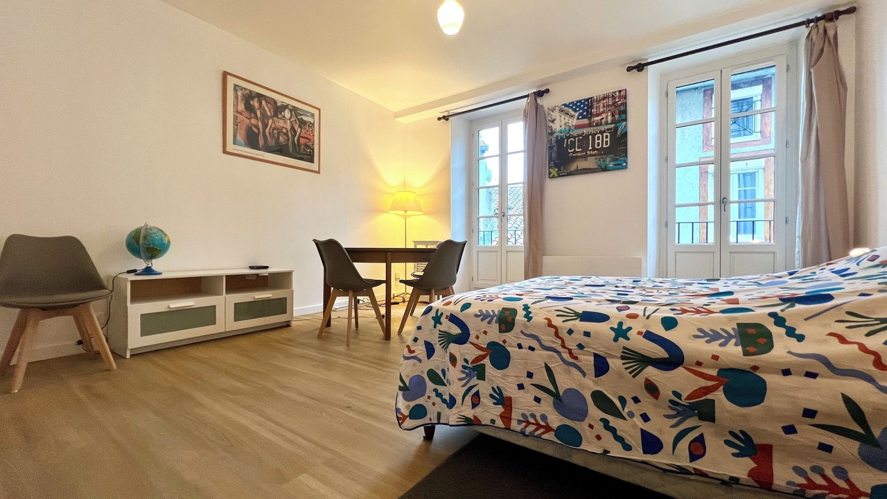 Photo of Bedroom in Saint-Girons