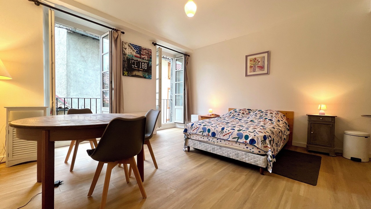 Photo of Bedroom in Saint-Girons