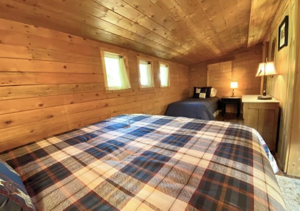 Photo of Bedroom in Ririe