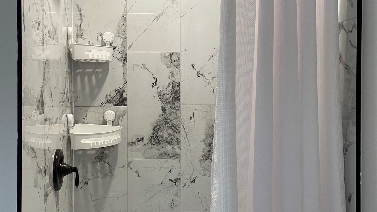 Photo of Bathroom in Harwood