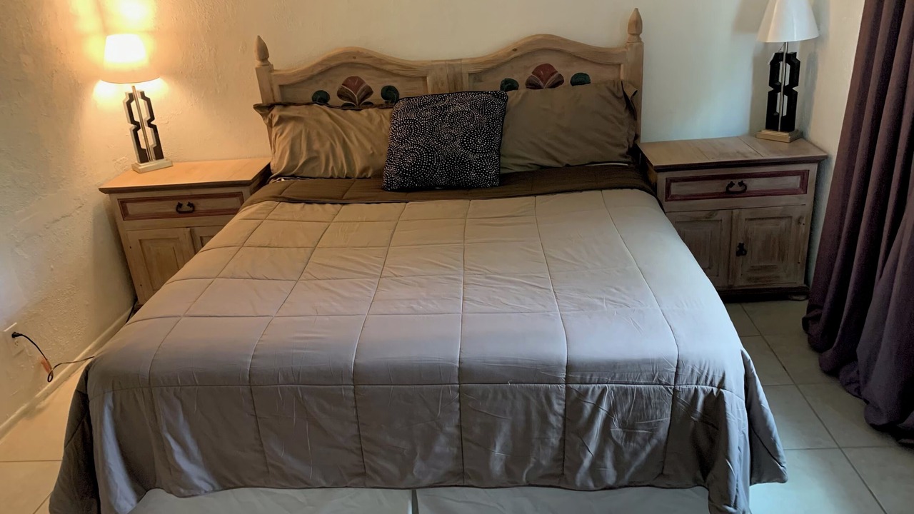 Photo of Bedroom in Lauderhill
