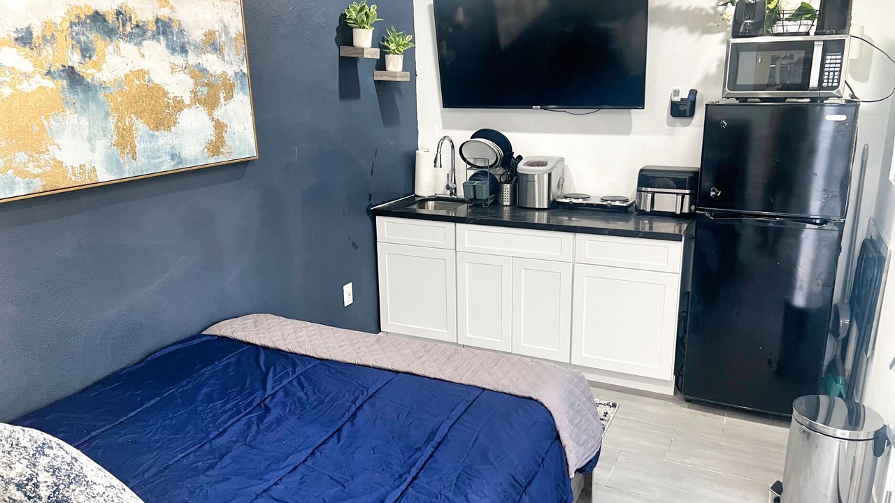 Photo of Bedroom in Gateway District
