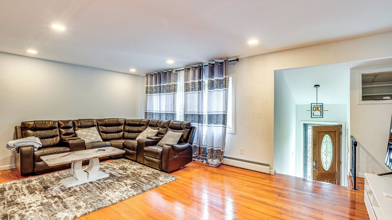 Photo of Bedroom in Vauxhall