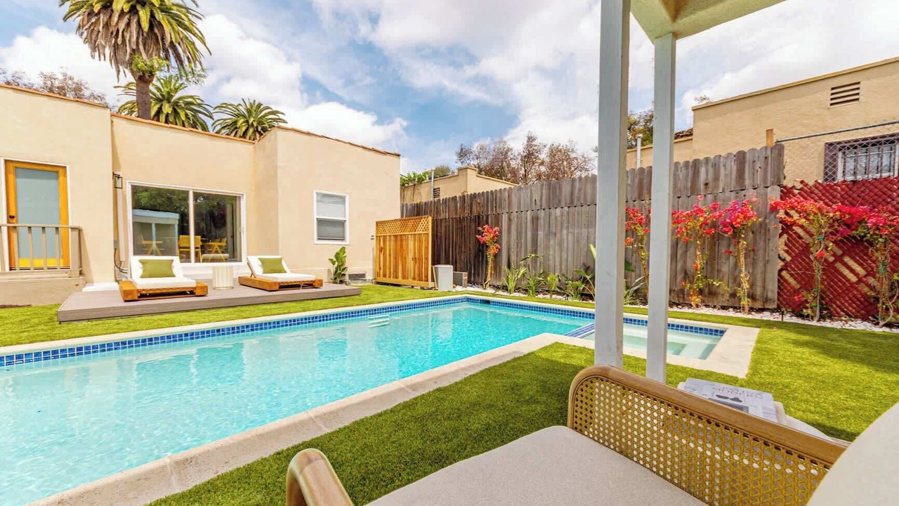 Photo of Outdoor in Mid City