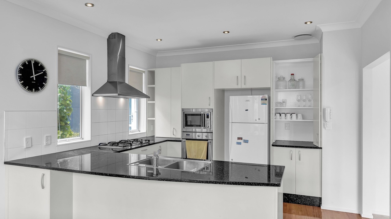 Photo of Kitchen in Epsom