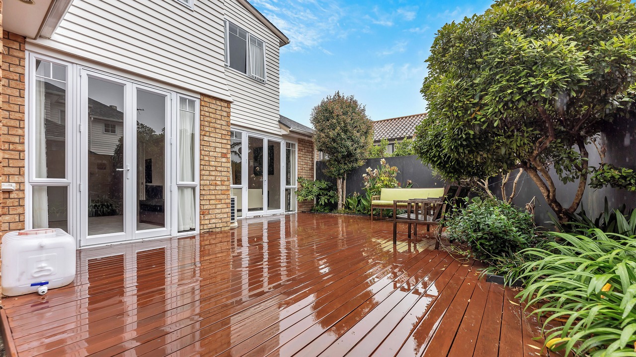 Photo of Patio Balcony in Epsom