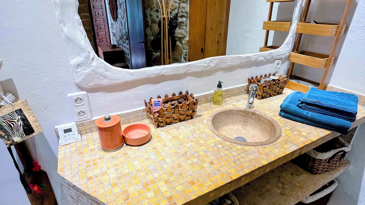 Photo of Bathroom in Grand Valinco