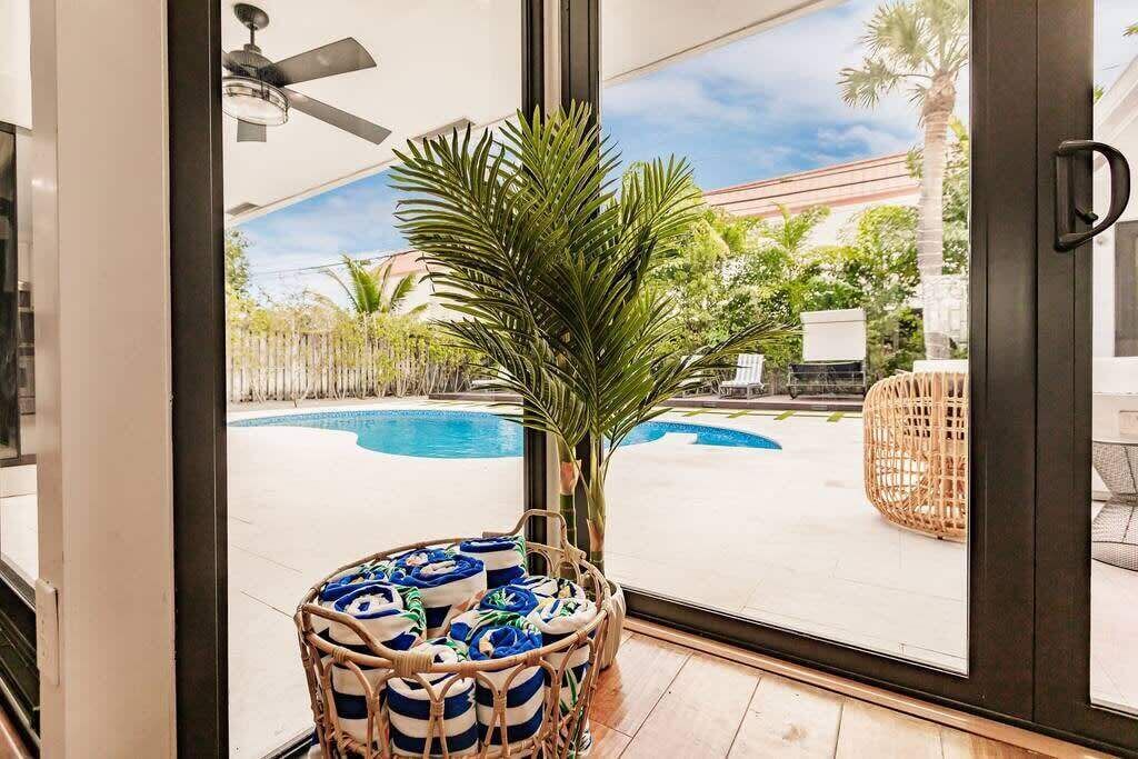 Photo of Outdoor in Imperial Point