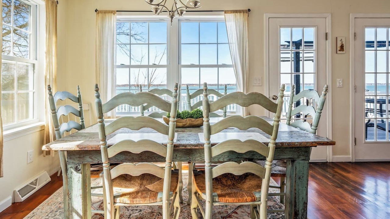 Photo of Outdoor in Cayuga