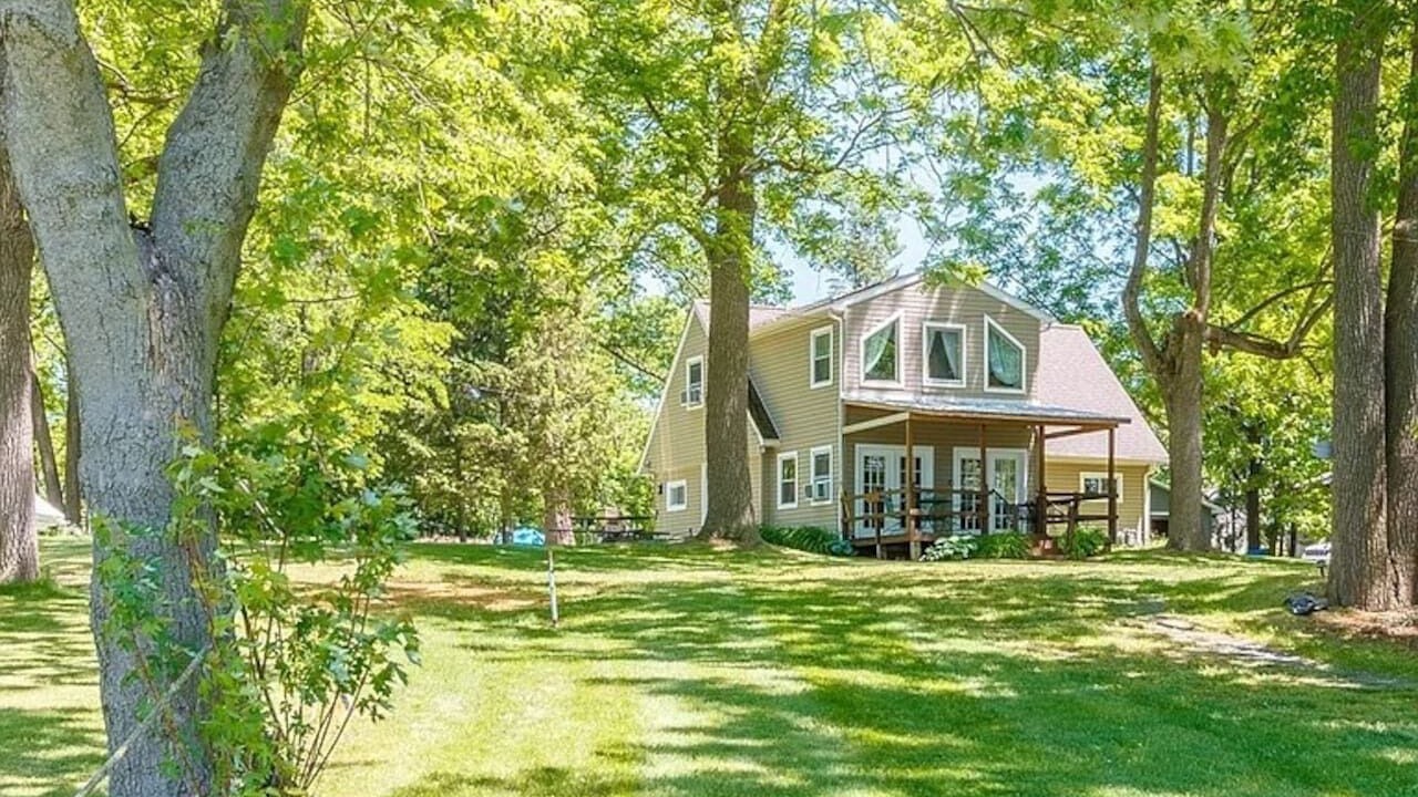 Photo of Outdoor in Cayuga