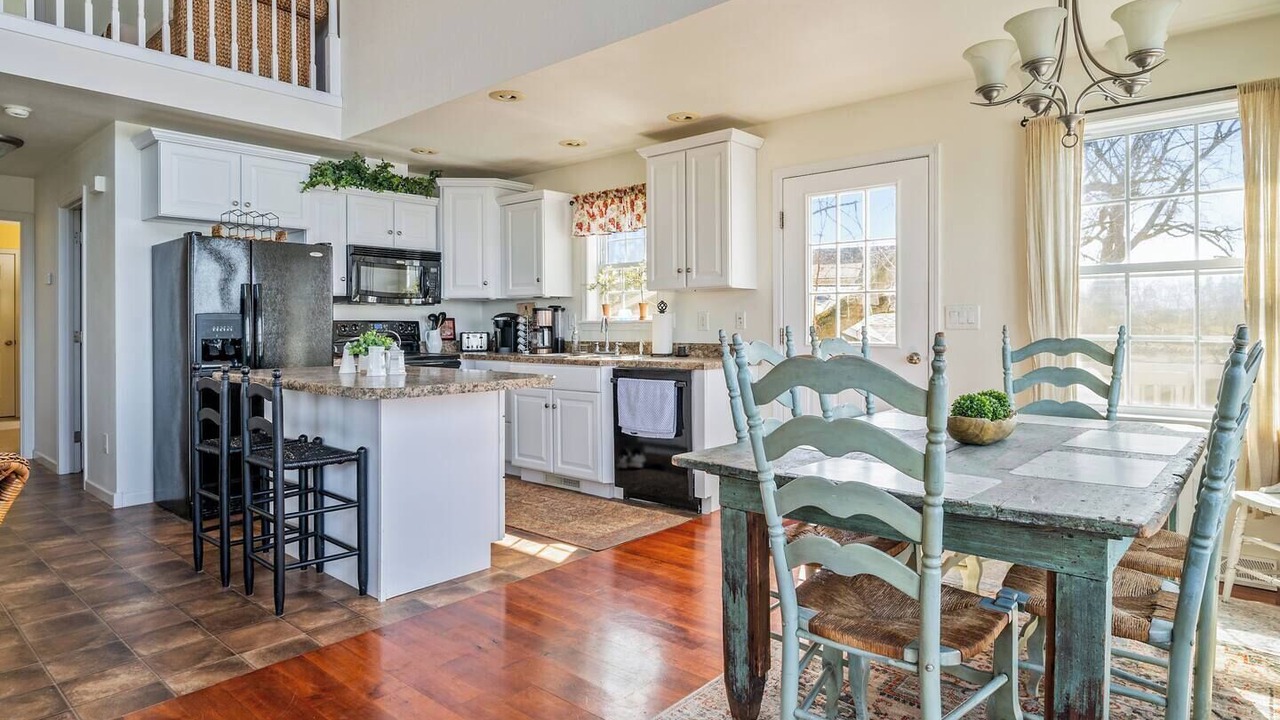 Photo of Outdoor in Cayuga