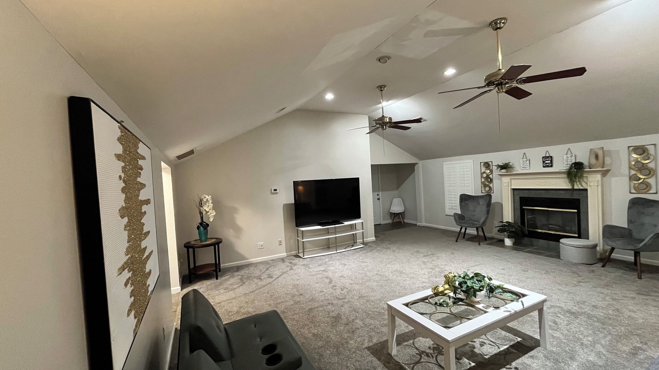 Photo of Livingroom in Weldon Spring Heights