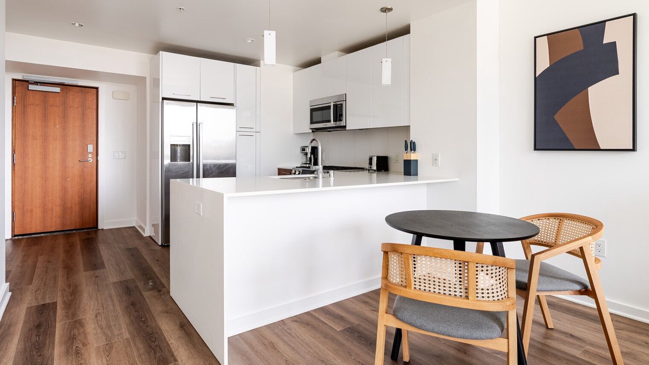 Photo of Others in Rincon Hill