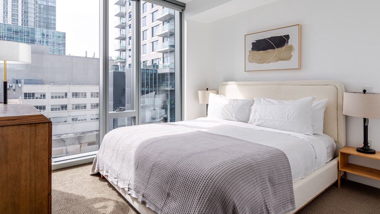 Photo of Bedroom in Rincon Hill