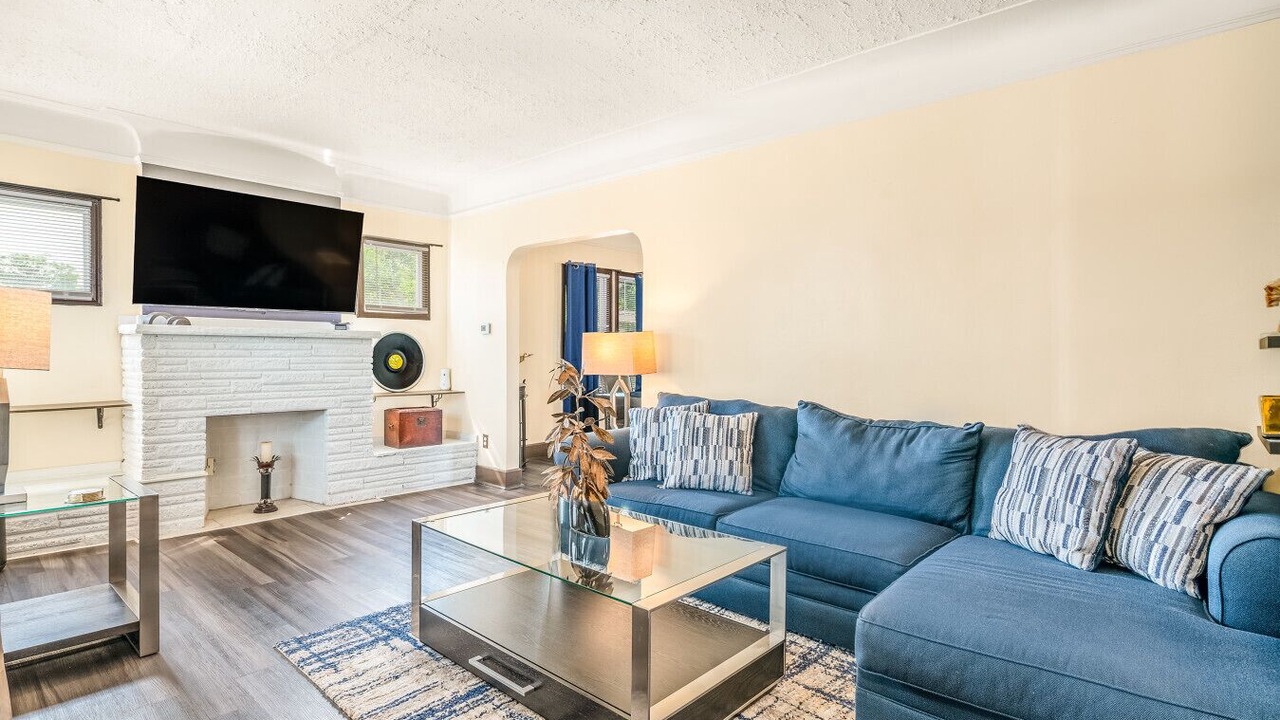 Photo of Bedroom in Highland Park