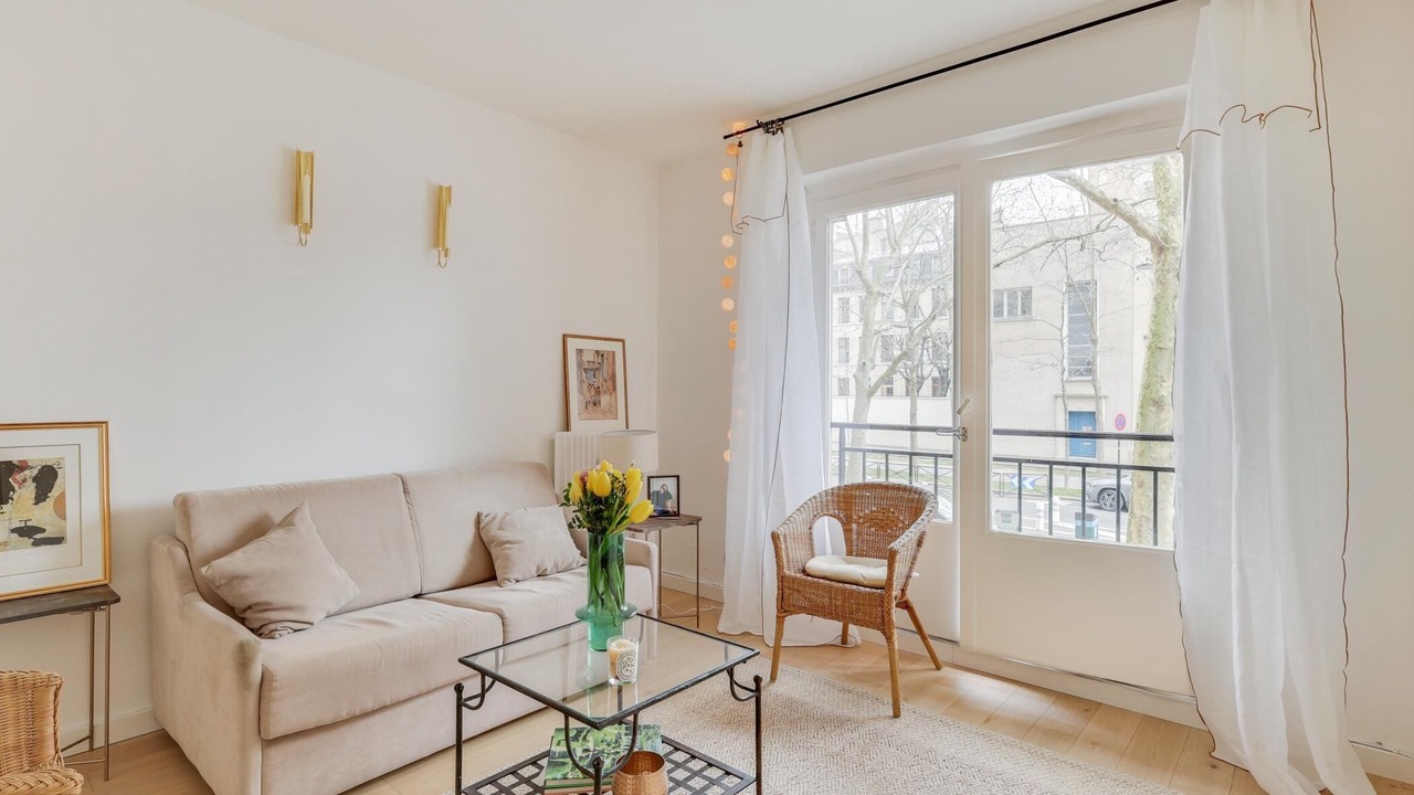 Photo of Livingroom in Quartier de l'Ecole-Militaire
