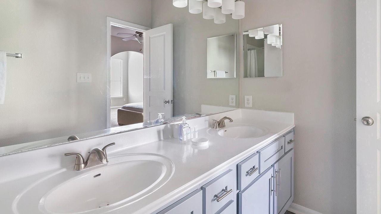 Photo of Bathroom in Briarforest