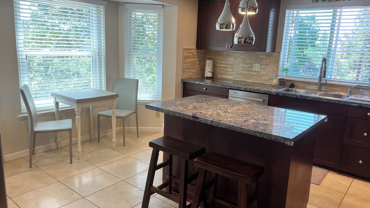 Photo of Kitchen in Alta Sierra