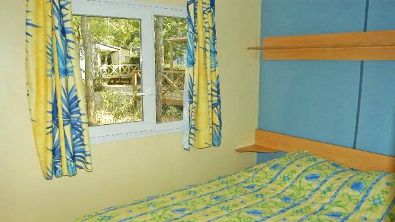 Photo of Bedroom in Beynes