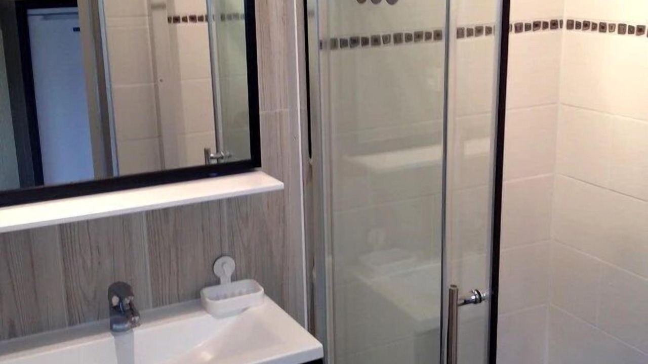 Photo of Bathroom in Saint-Rome-de-Tarn