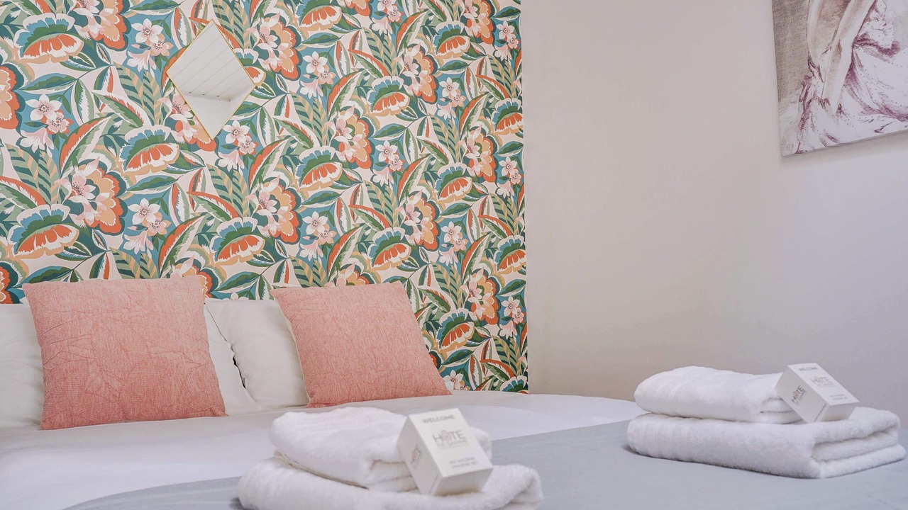 Photo of Bedroom in Libourne