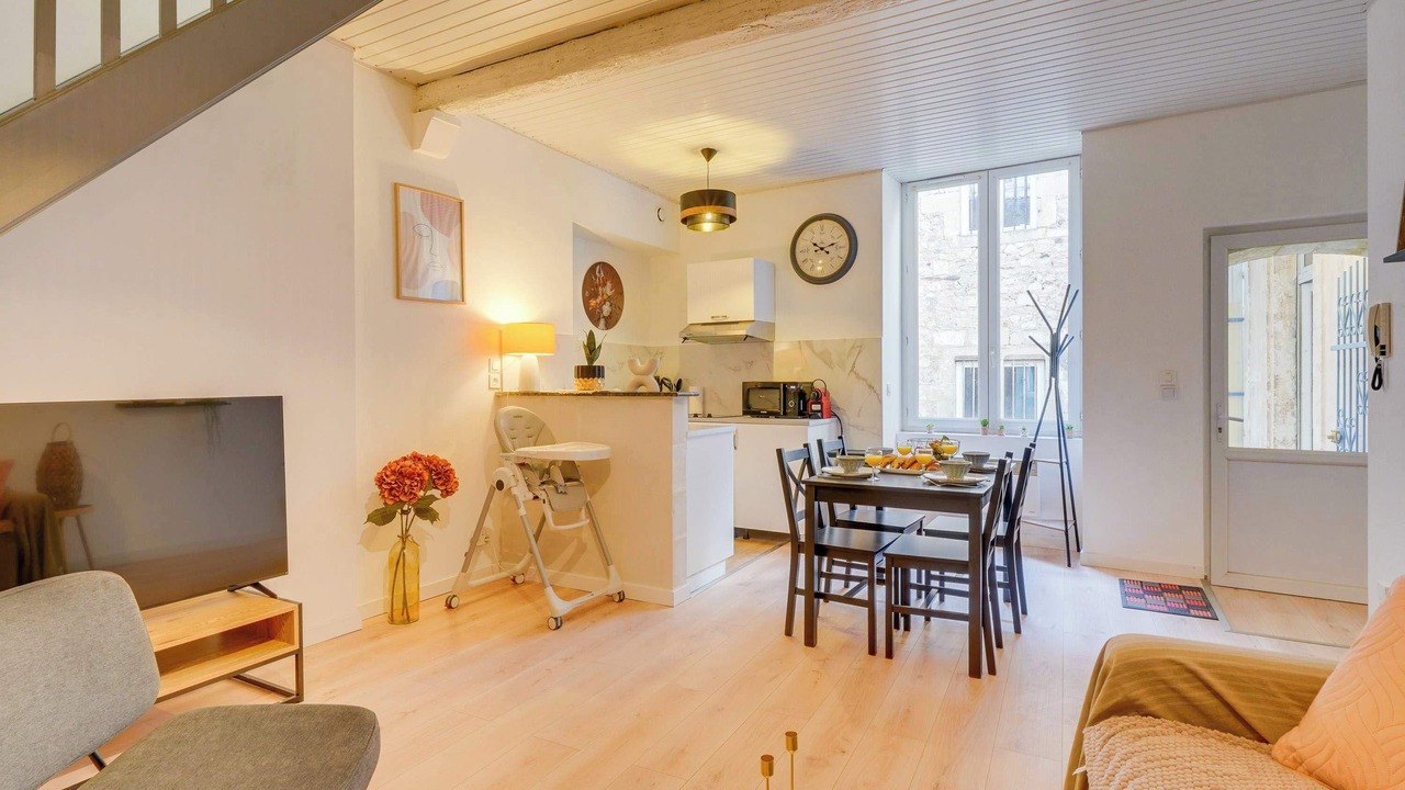 Photo of Livingroom in Libourne