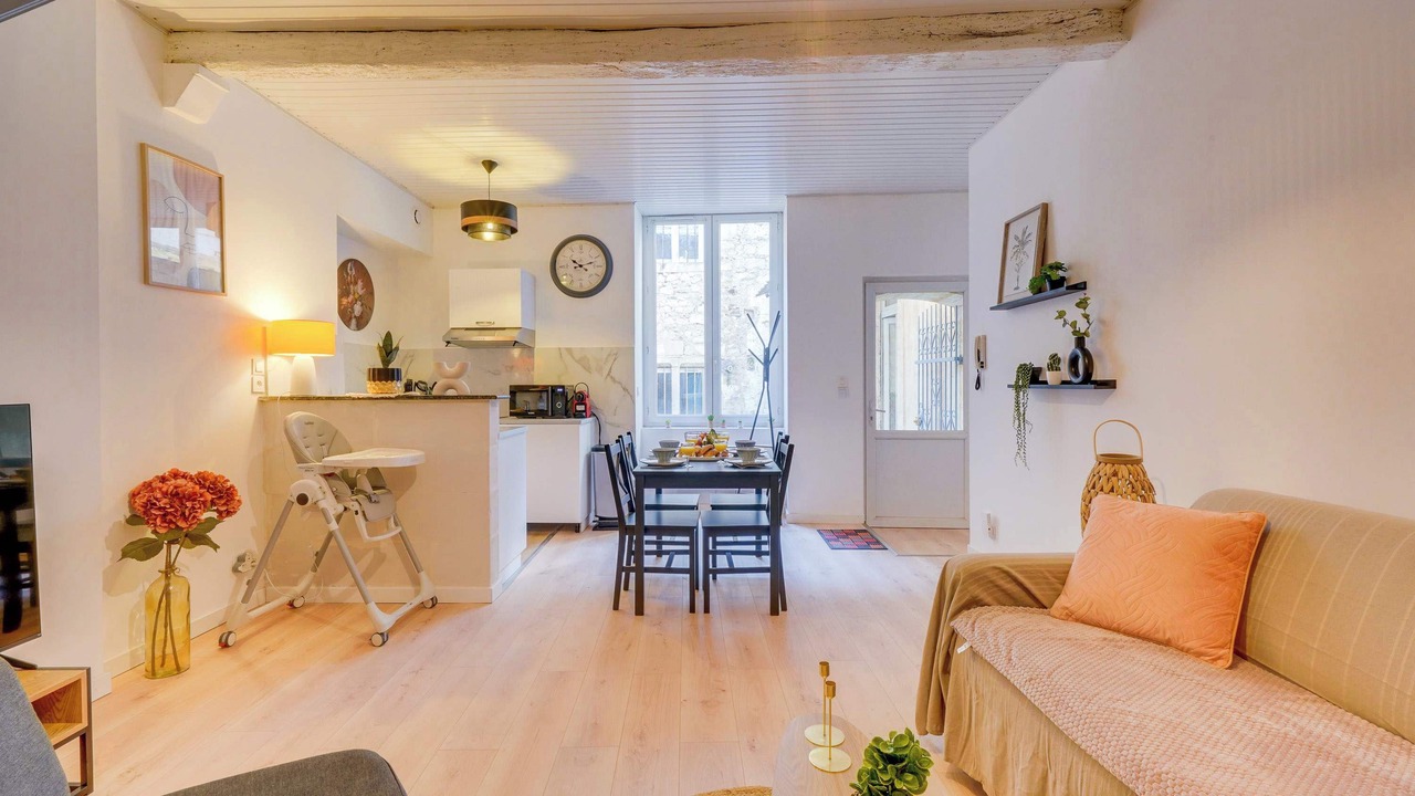 Photo of Livingroom in Libourne