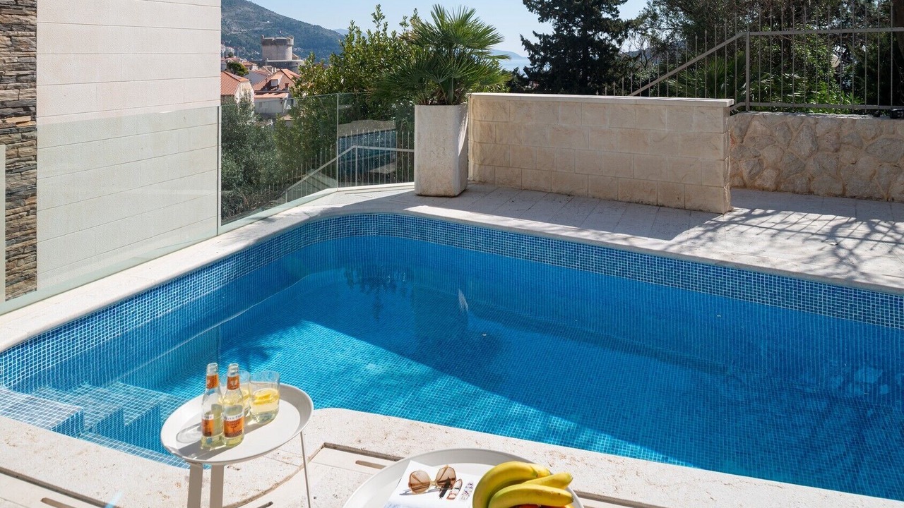 Photo of Outdoor in Pile