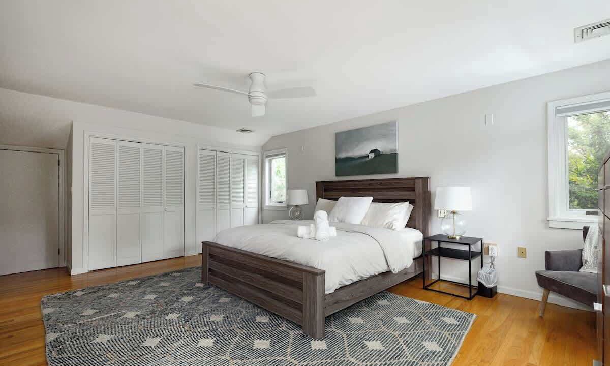 Photo of Bedroom in Hurley