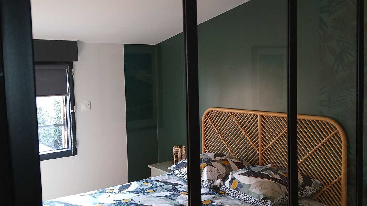 Photo of Bedroom in North district
