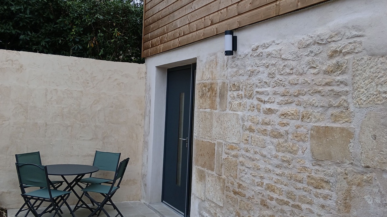 Photo of Outdoor in North district