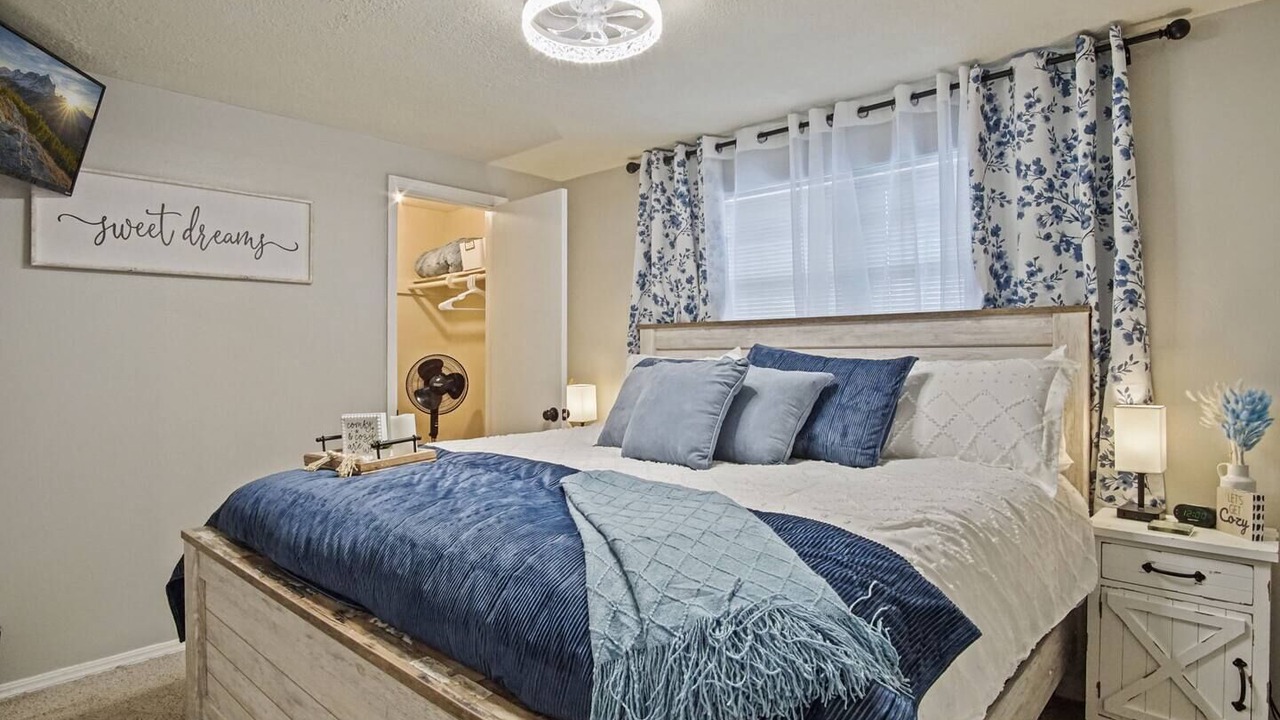 Photo of Bedroom in Norman