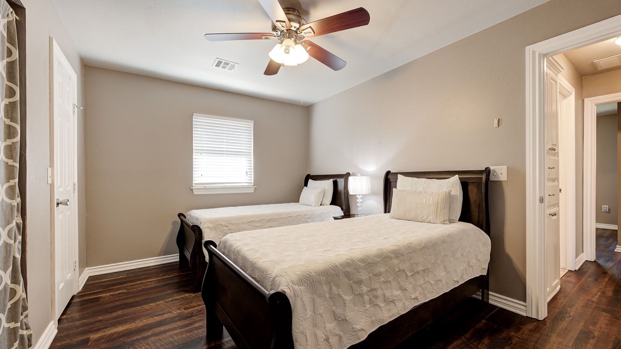 Photo of Bedroom in Del City