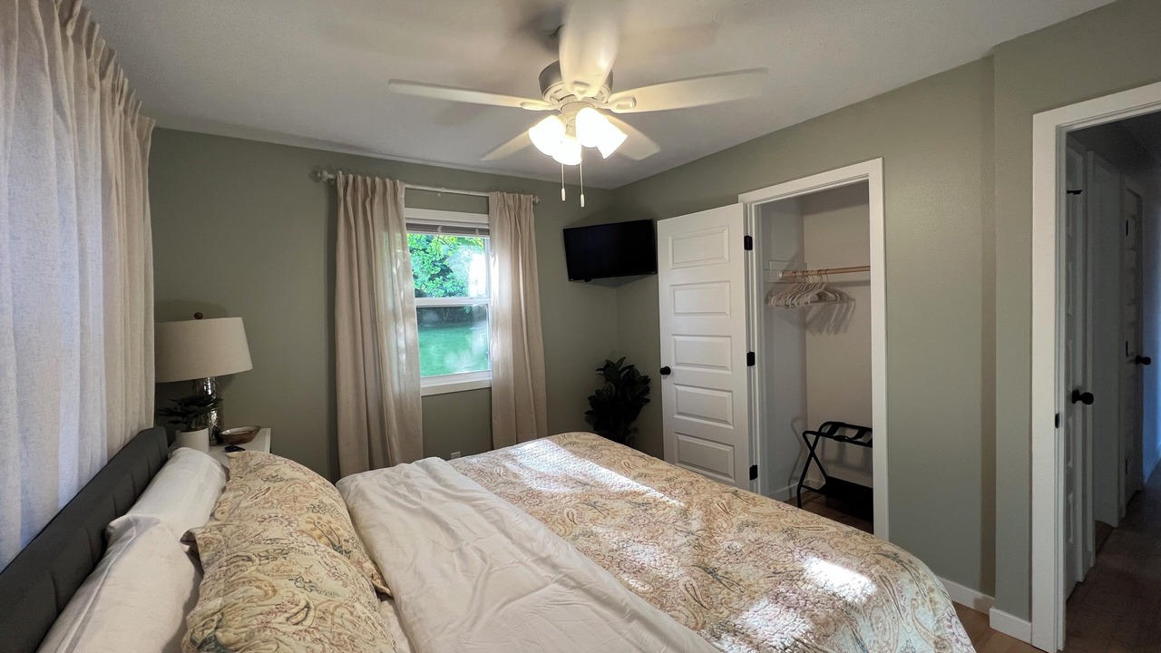 Photo of Bedroom in Ozark