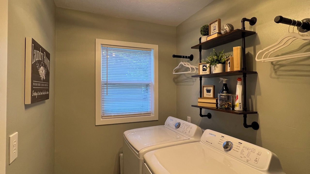 Photo of Others in Ozark