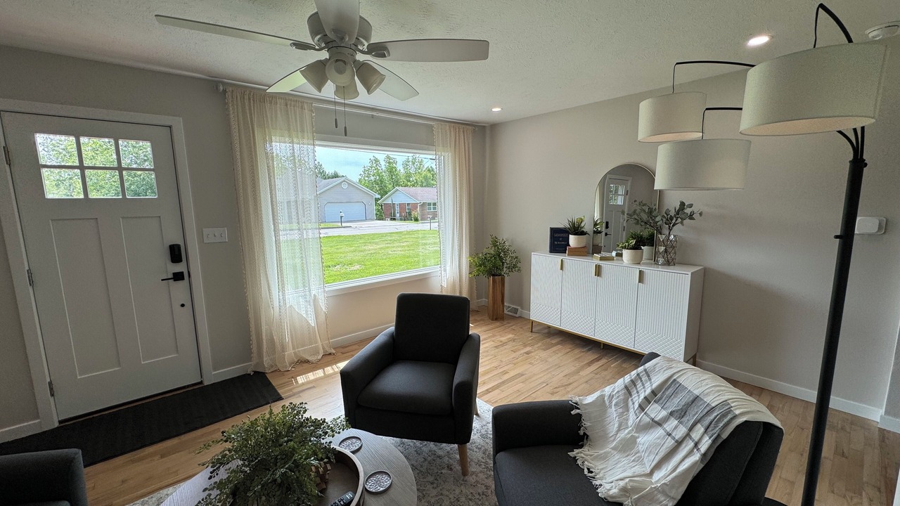 Photo of Livingroom in Ozark