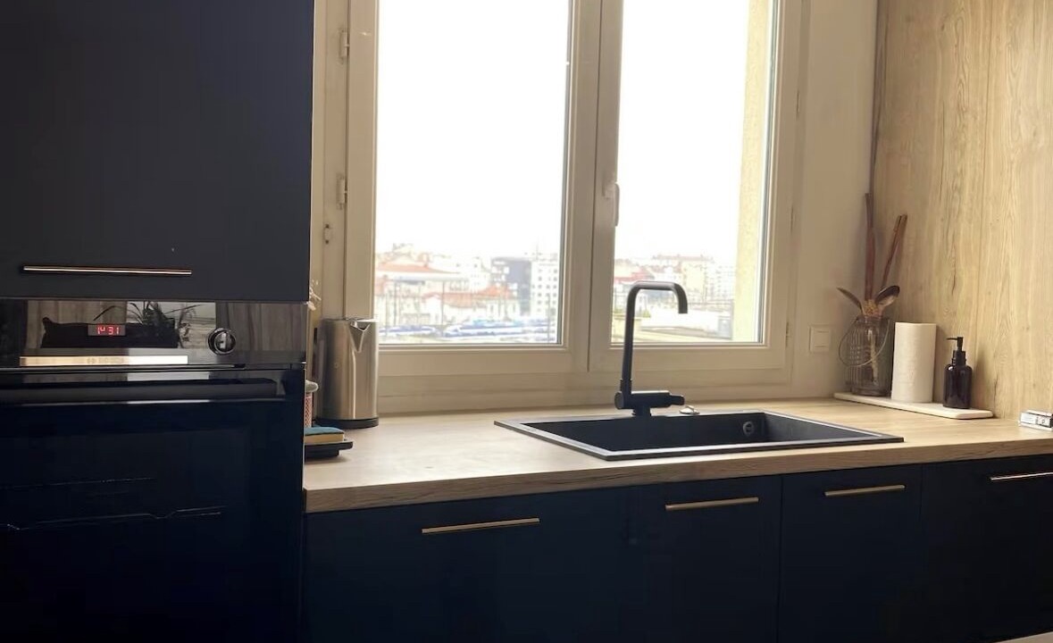 Photo of Kitchen in Yves Farge - Le Fleuve