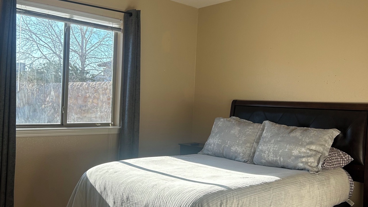 Photo of Bedroom in Biggs Field