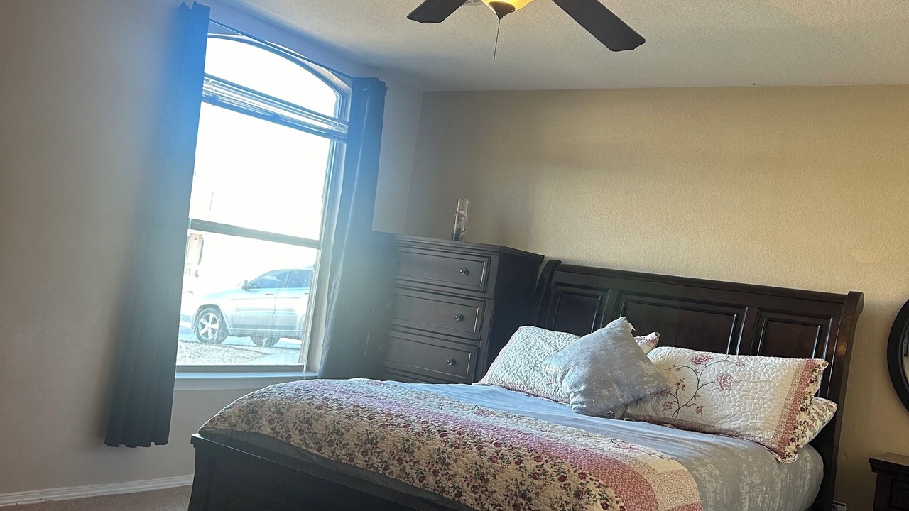 Photo of Bedroom in Biggs Field