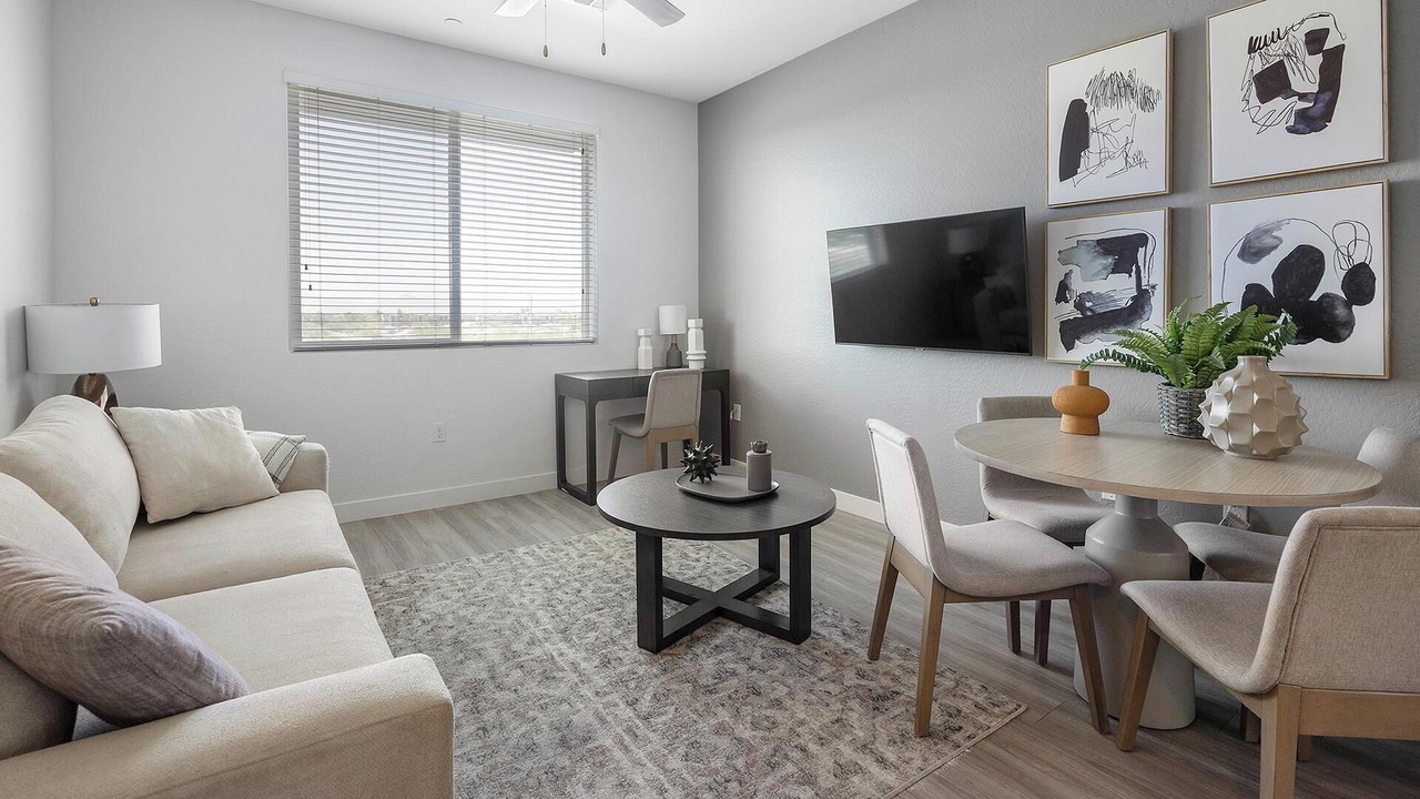 Photo of Livingroom in Maryvale Village