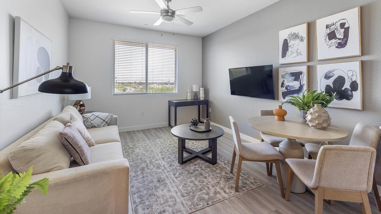 Photo of Livingroom in Maryvale Village