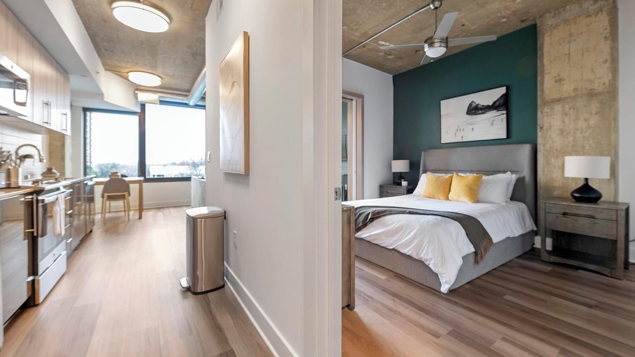 Photo of Bedroom in Baileys Crossroads