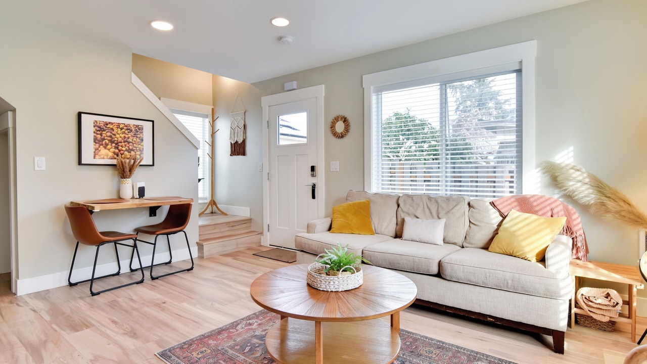 Photo of Livingroom in St. Johns