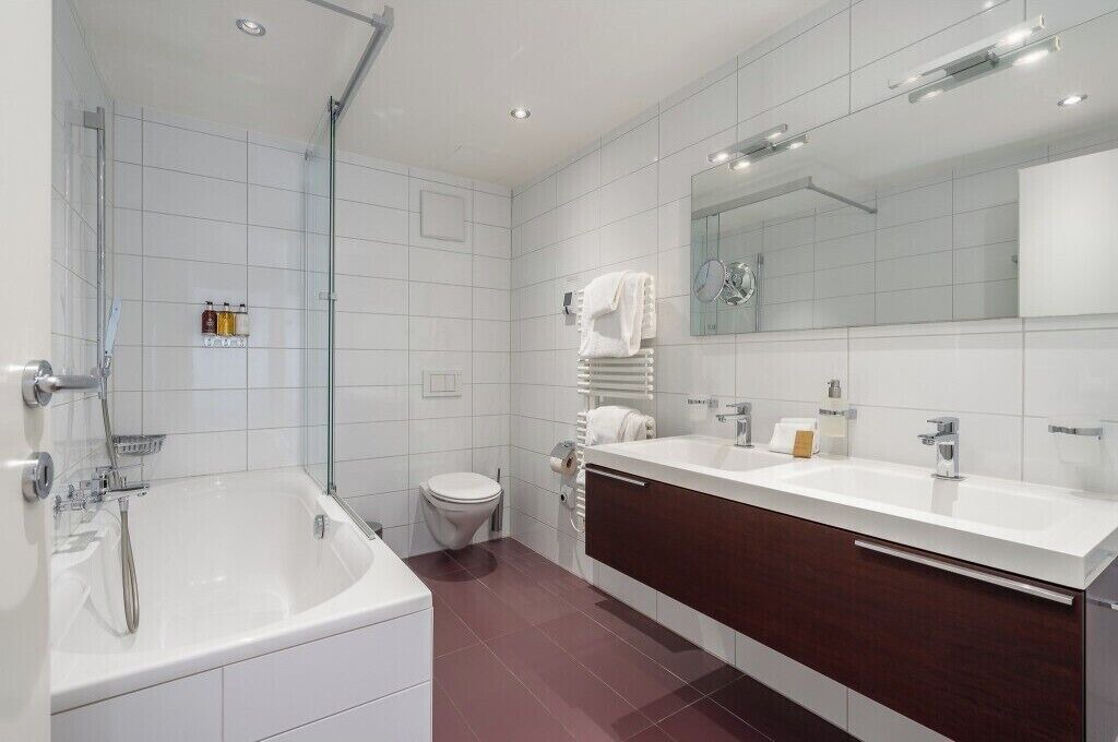 Photo of Bathroom in Montreux