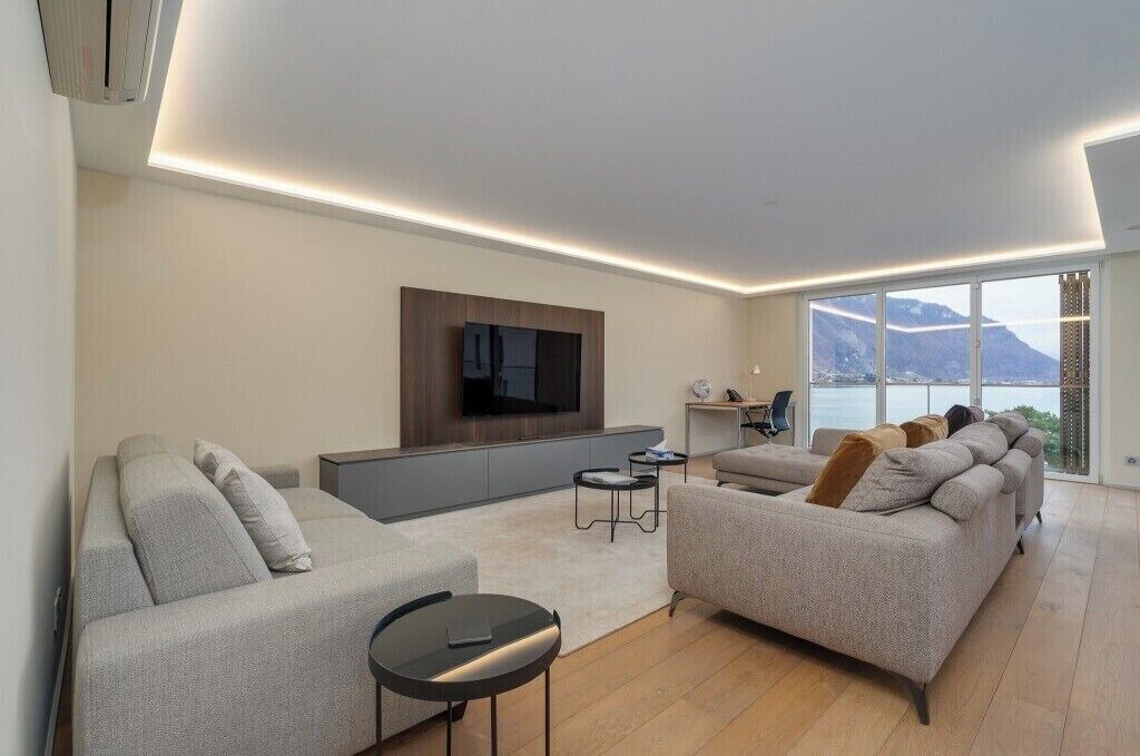 Photo of Livingroom in Montreux