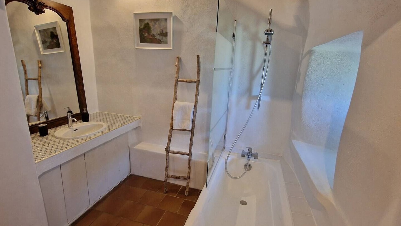 Photo of Bathroom in Paulinet