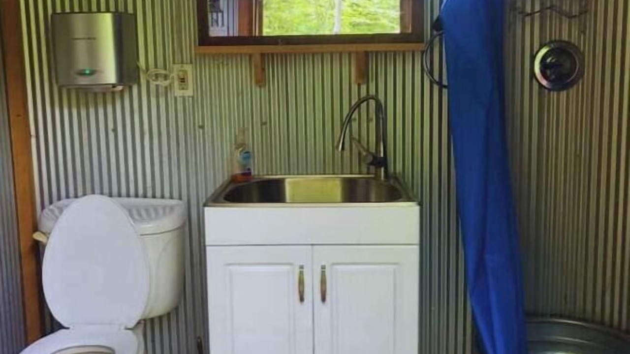 Photo of Bathroom in Town of Colchester