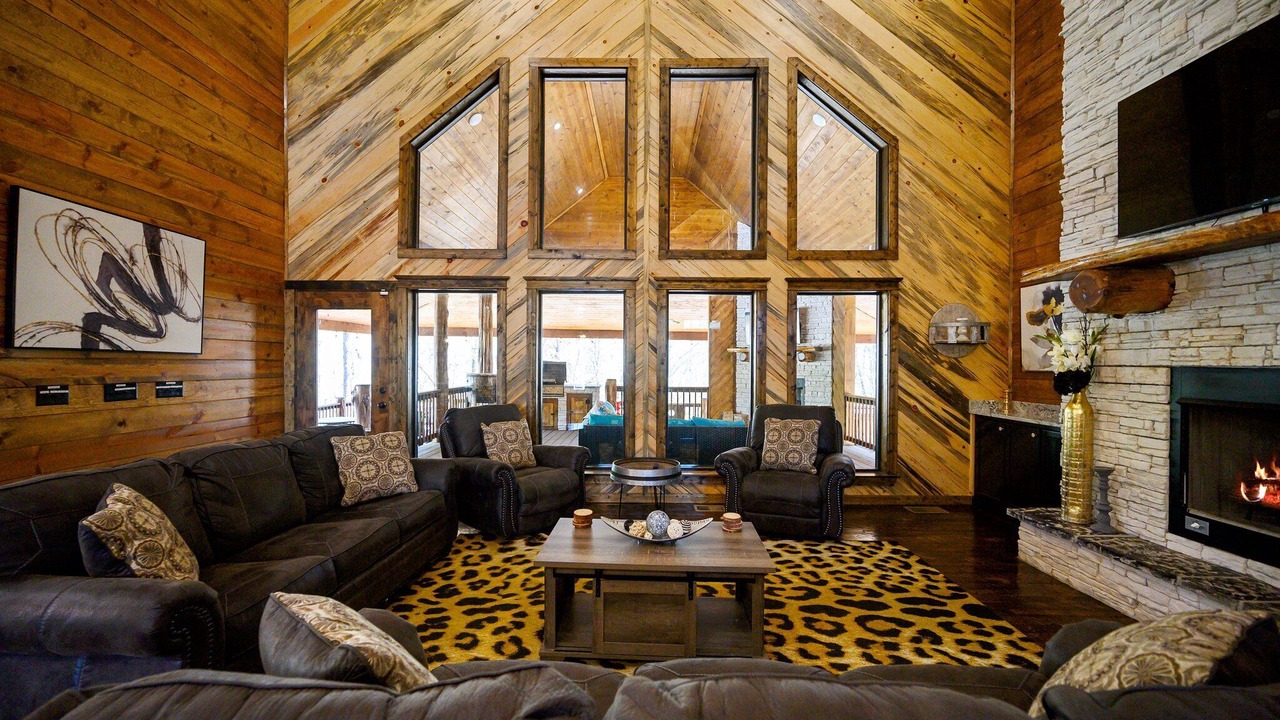 Photo of Livingroom in Broken Bow